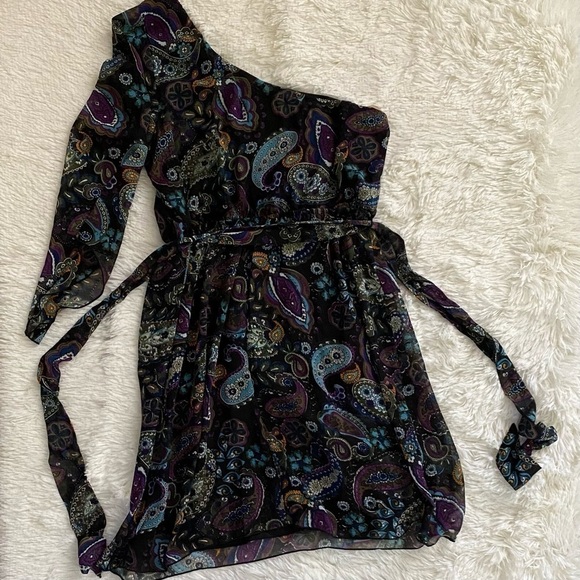 Lots of Love by Speechless Asymmetrical Patterned Dress | Black & Multicolor | L - Picture 2 of 5